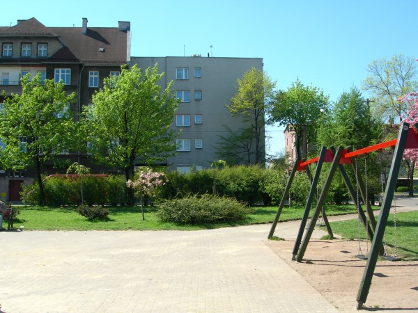 Place zabaw – realizacja Zakładu Zieleni